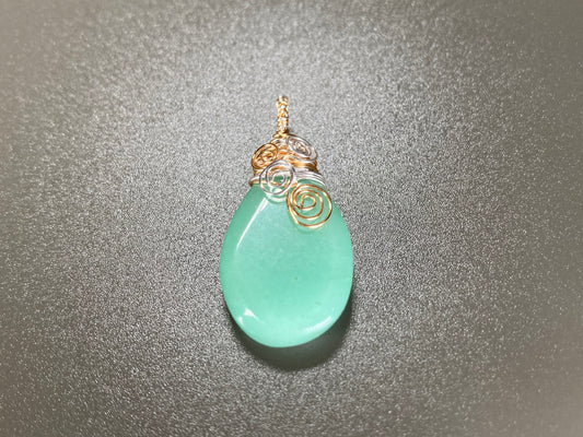 Green Aventurine Wire-Wrapped Pendant